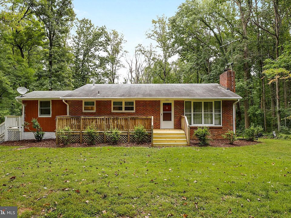 1st image of 7019 Woodley Heights Dr
