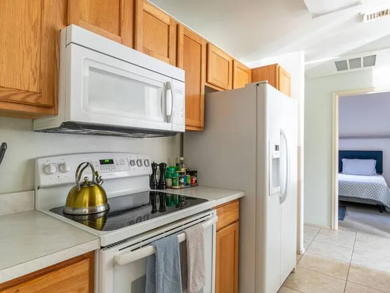 2550 E River Rd #13102 — Photo 9