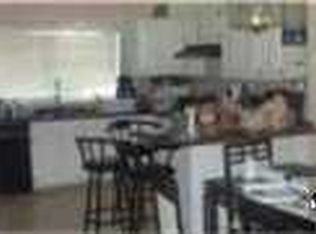 17800 Rhoda St, Encino, CA 91316