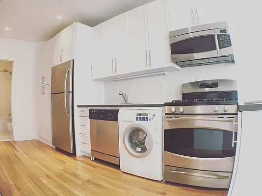Rented by Abba Realty Associates INC | media 5