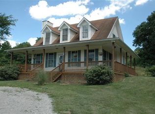 36 W Apple Ln, Cynthiana, KY 41031
