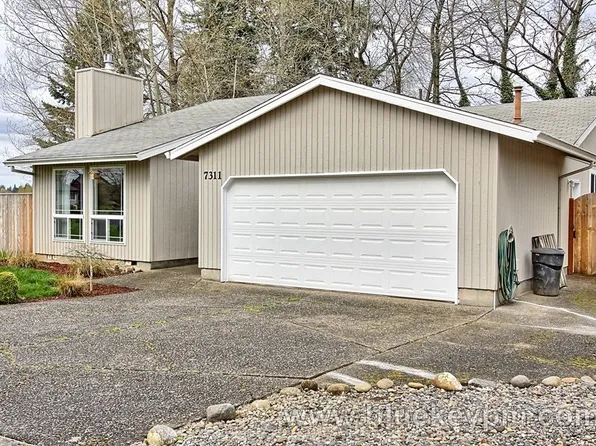 7311 SE Michael Dr, Milwaukie, OR 97222