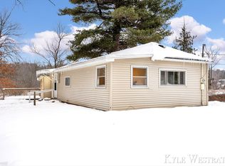 13794 Keiber Rd NE, Greenville, MI 48838