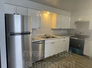 1040 NW 8th Ave UNIT 2, Longview, WA 98632