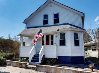 24 Loveday St, Providence, RI 02908