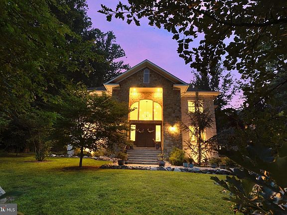 2nd image of 9006 Jeffery Rd