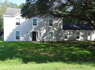 536 Robert E Lee Dr, Conroe, TX 77302