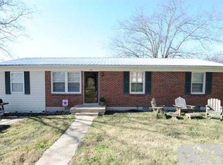 396 W Berkley Cir, Lewisburg, TN 37091