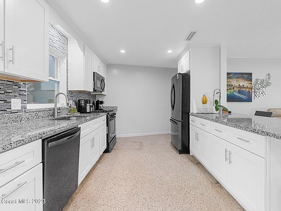 3rd image of 5155 Melissa Dr
