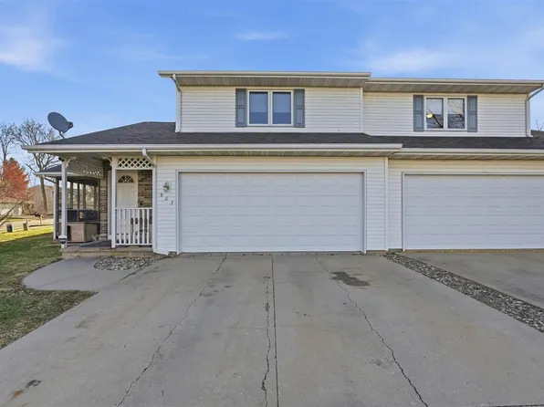 863 Boston Way, Coralville, IA 52241
