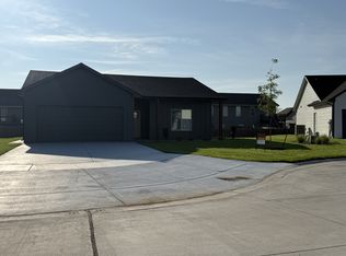 1923 E Sutton Ct, Wichita, KS 67219