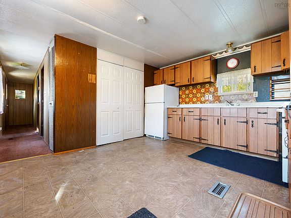 5th image of 4237 River John Rd