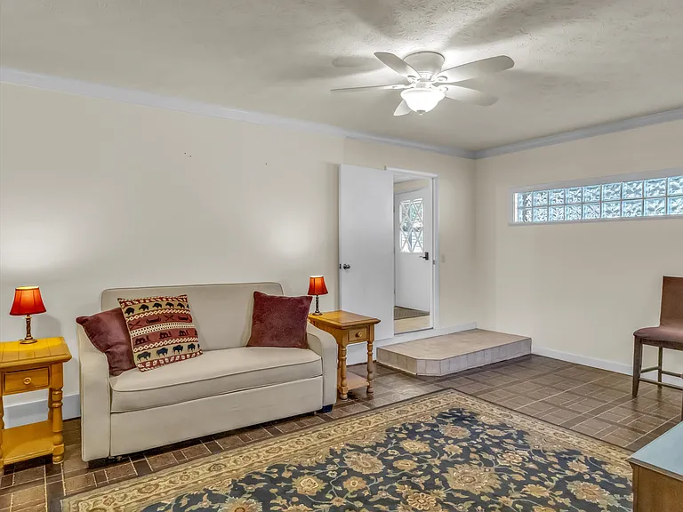 41 Balsam Shadows Rd — Photo 25