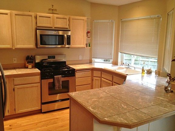 2nd image of 1299 S 250th St