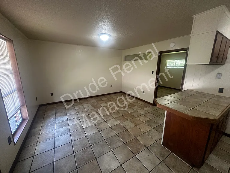 42219 W Yellow Water Rd #2 — Photo 7