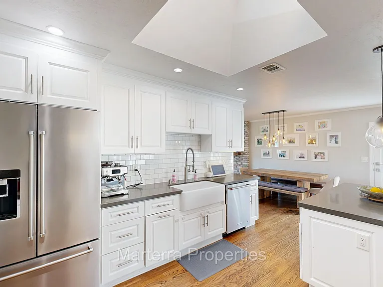 2342 Fordham Dr — Photo 20