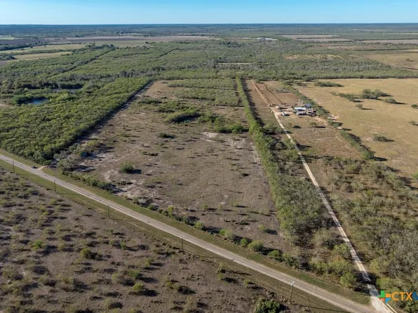 County Road 170, Smiley, TX 78159