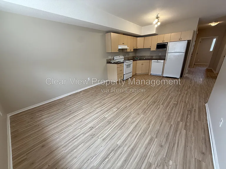 2118 18th Ave #210 — Photo 6