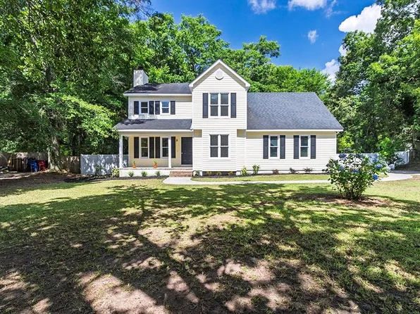 110 Cypress Pt, Lizella, GA 31052