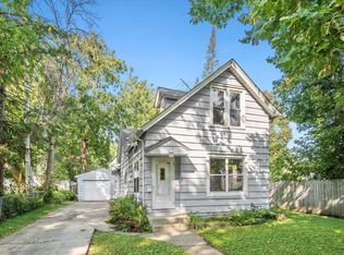 723 Manomin Ave, Saint Paul, MN 55107