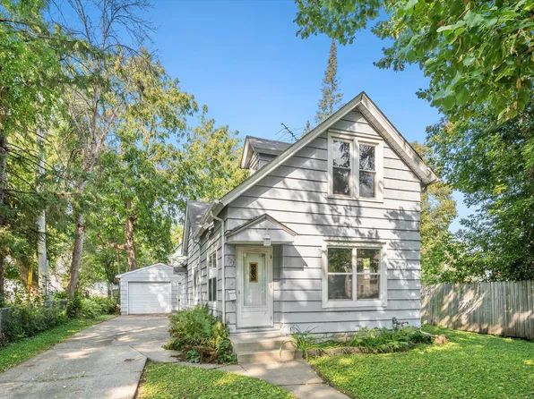 723 Manomin Ave, Saint Paul, MN 55107