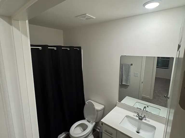2115 Trailside Dr #2 — Photo 8