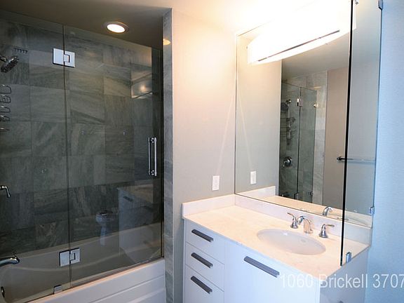 2nd image of 1060 Brickell Ave APT 3707