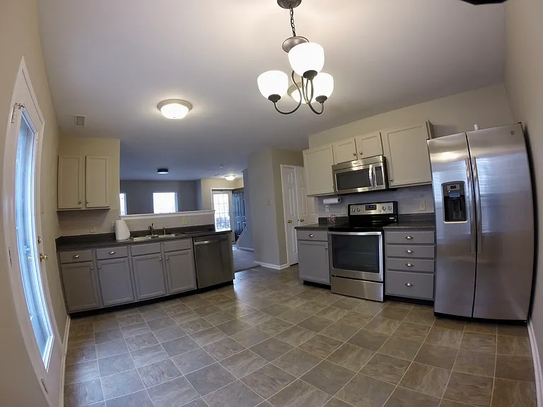 10223 Cumberland Pointe Blvd — Photo 5