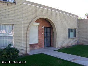 5th image of 521 N Lesueur