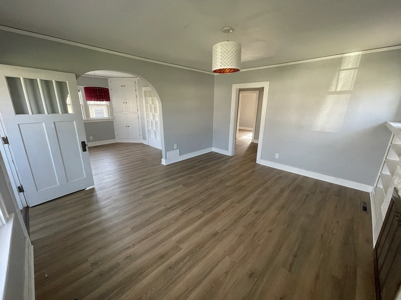 217 Dotson Dr — Photo 4