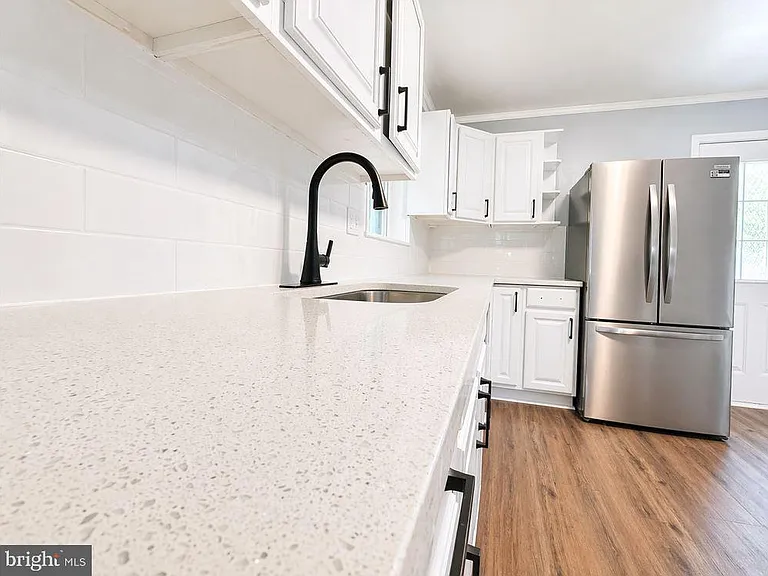 2609 Lauretta Ave — Photo 6