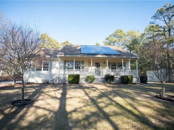 680 Victory Hwy, West Greenwich, RI 02817