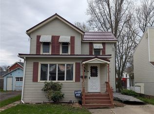 77 King St, Dunkirk, NY 14048