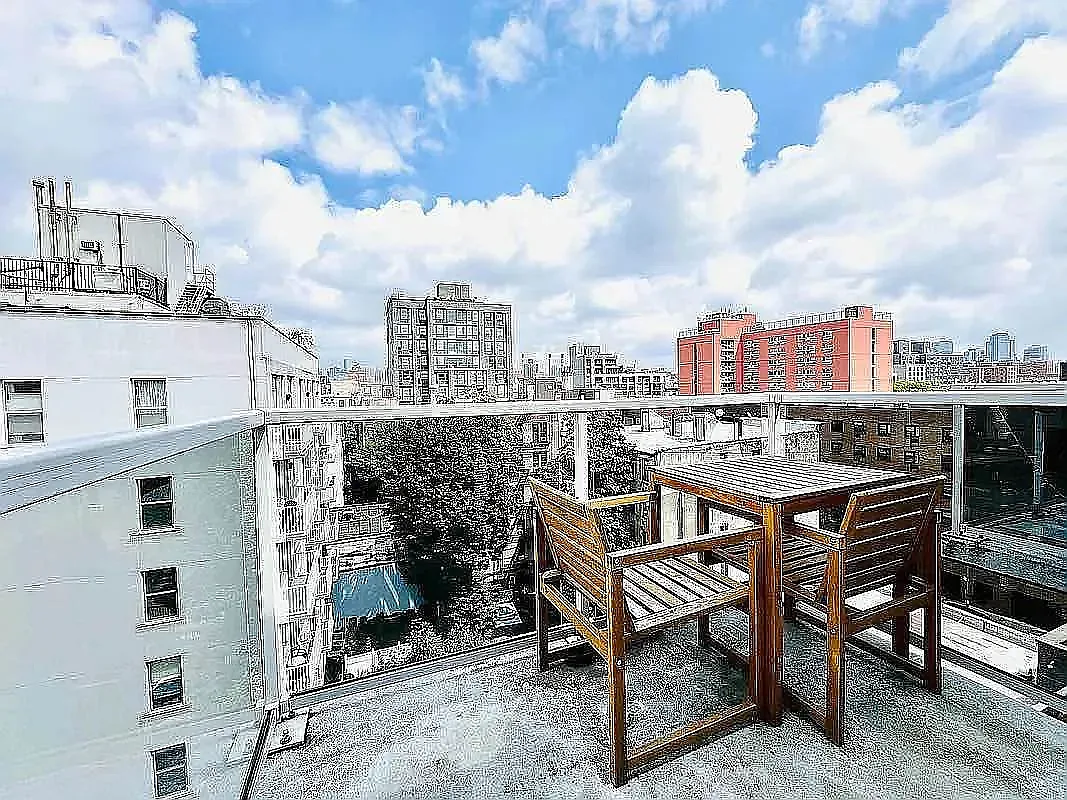 196 Stanton Street — Photo 2