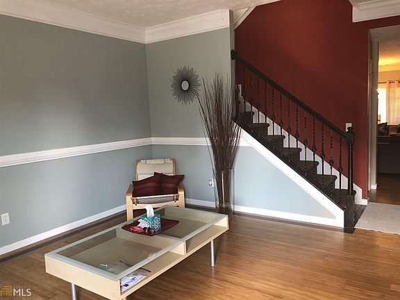4th image of 2618 Farmstead Ct