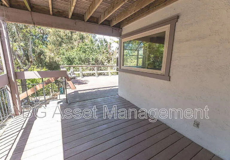 1830 Weir Dr — Photo 36