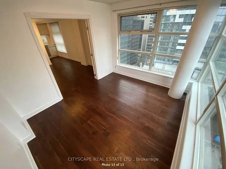 50 Lombard St #1705 — Photo 11