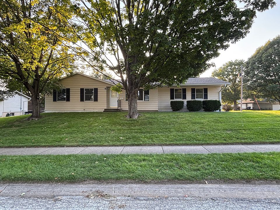 1st image of 3334 S Hampton Dr