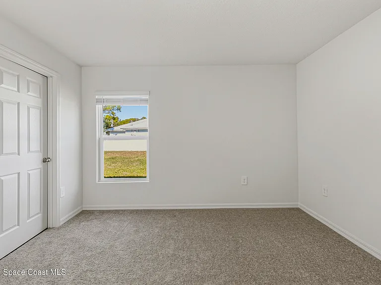511 Trumpet St SW — Photo 24