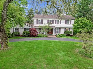 5372 Forest Way, Bloomfield Hills, MI