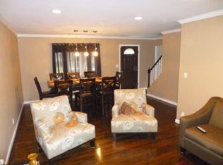 90 Sycamore Rd, Clifton, NJ 07012