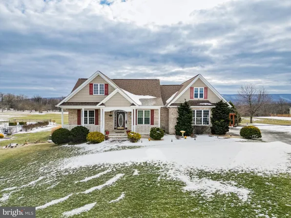 585 Parishville Rd, Gore, VA 22637