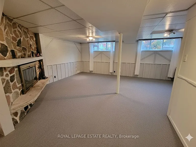 256 Sylvan Ave #LOWER — Photo 10