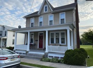 6140 Carpenter St, East Petersburg, PA 17520