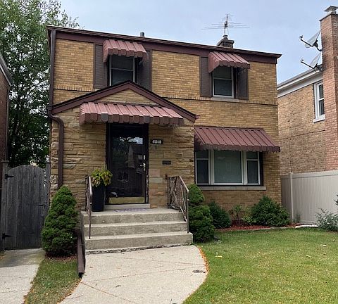 2nd image of 4018 N Plainfield Ave