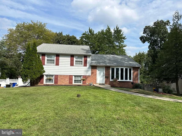 837 Rhoads Dr, Springfield, PA 19064