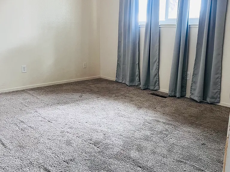 6520 Flower St — Photo 11