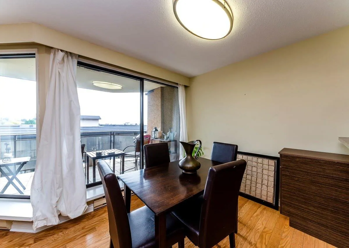 2 bed, 1100 sqft, $3,800 — Photo 1