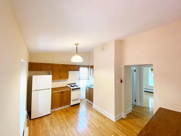 8110 Germantown Ave — Photo 6