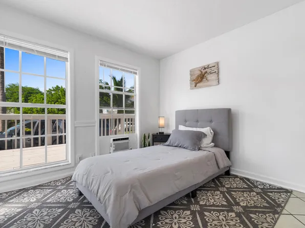 5225 SE Channel Dr Unit 1, Stuart, FL 34997